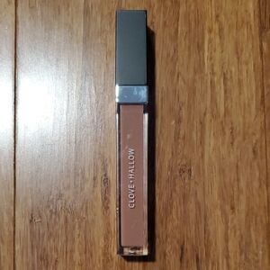 New Clove+Hallow Liquid Matte Lipstick - Cupcake